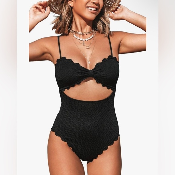 NEW Cupshe black Scalloped Cutout One Piece Swimsuit Size large - Picture 1 of 8